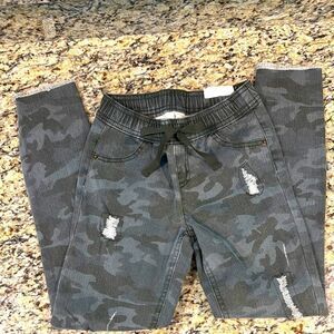 Justice Gray Camouflage Kids Jeans jeggings soft comfy stretchy tie waist sz 10